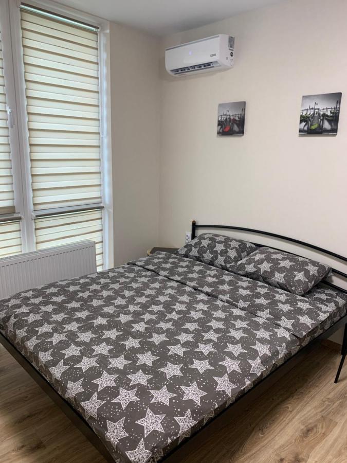 Apartment 0263-2 смарт-апартаменты жк «счастливый» Kyiv